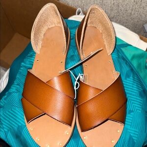 Universal Thread Brown Crisscross Sandals